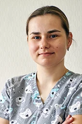 ассистент ветеринарного врача Елена Савлович